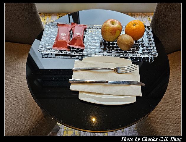 臺北信義–台北寒舍艾美酒店（Le Méridien Taipei）露臺豪華客房（Balcony Deluxe King）