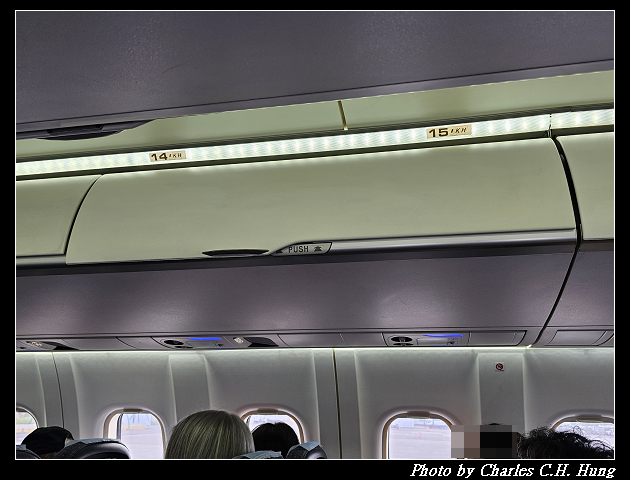 立榮航空 B7-8726 搭乘紀實（TTT to TSA）