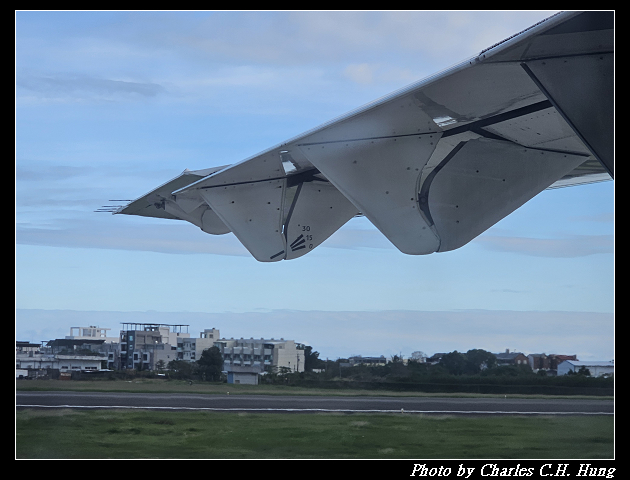 立榮航空 B7-8726 搭乘紀實（TTT to TSA）
