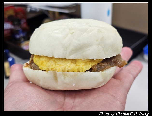 【7-Eleven】星級饗宴 阜杭豆漿 饅頭夾豬排蛋 - 第8張圖 【7-Eleven】星級饗宴 阜杭豆漿 饅頭夾豬排蛋