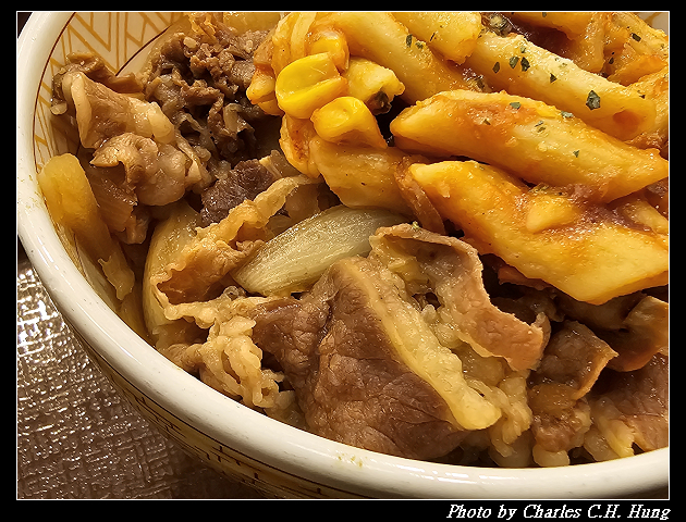 北海道賞櫻–Day 7–晚餐:Sukiya すき家 札幌駅前通北一条店 - 第31張圖 北海道賞櫻–Day 7–晚餐:Sukiya すき家 札幌駅前通北一条店